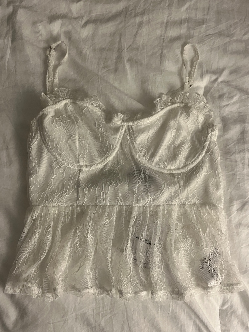 Forever 21 White Lace Cropped Flowy Top